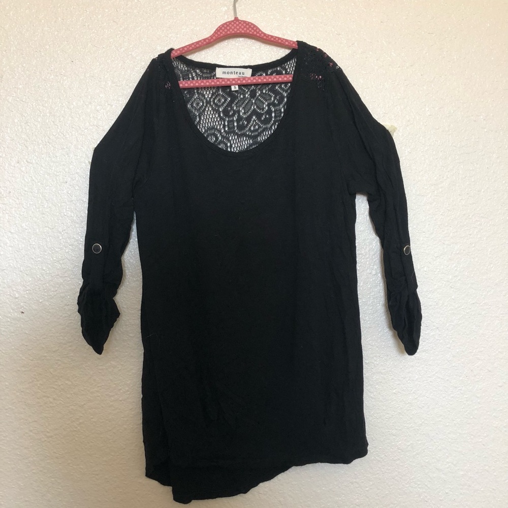 Black shirt with lace